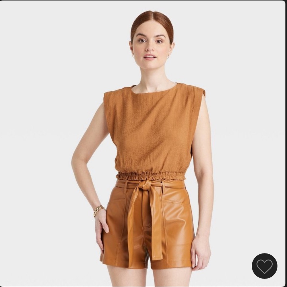 Short-Sleeve Slim-Fit Extended-Shoulder
Gauze Tank Top